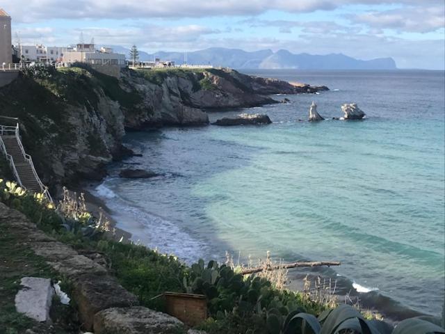 By The Sea Bed & Breakfast Terrasini Exterior photo